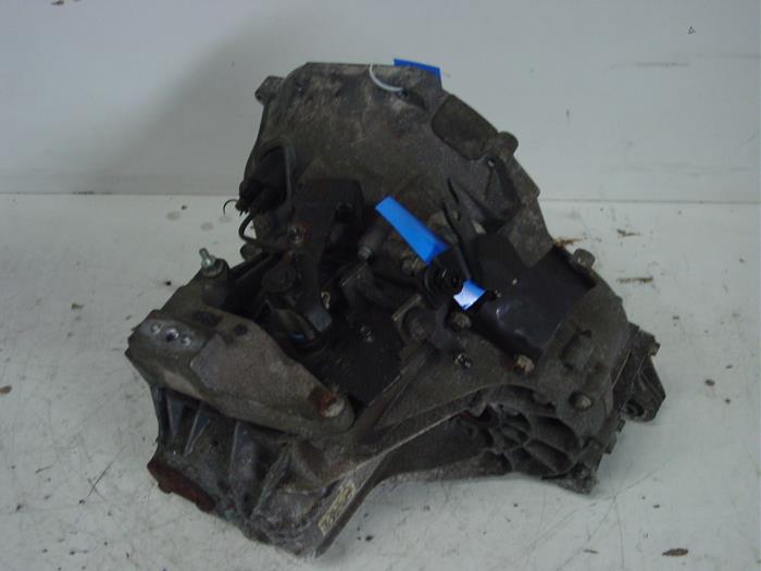 Gearbox from a Volvo V70 (SW)  2008