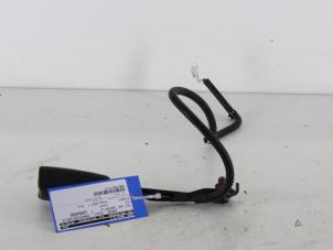 Used Front seatbelt buckle, left Kia Picanto (TA) 1.2 16V Price on request offered by Gebr Opdam B.V.