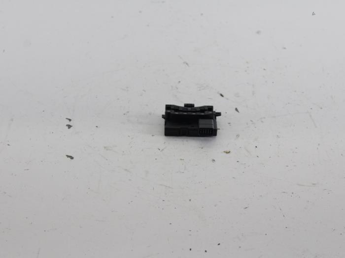 Begagnade Styrvinkelsensor Volkswagen Golf V (1K1) 2.0 SDI Pris € 26,00 Marginaltabell erbjuds av Gebr Opdam B.V.