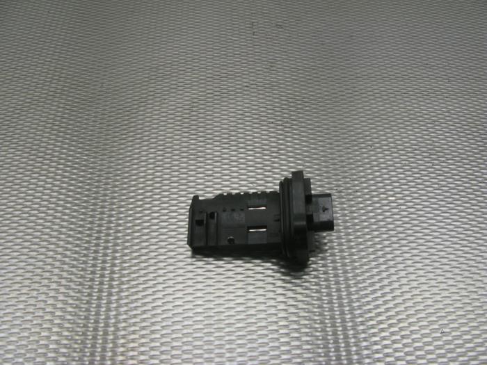Usagé Débitmètre BMW 3 serie Gran Turismo (F34) 320i 2.0 16V Prix sur demande proposé par Gebr Opdam B.V.