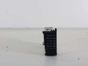 Używane Modul telefoniczny Volvo V70 (SW) 2.4 D5 20V Cena na żądanie oferowane przez Gebr Opdam B.V.