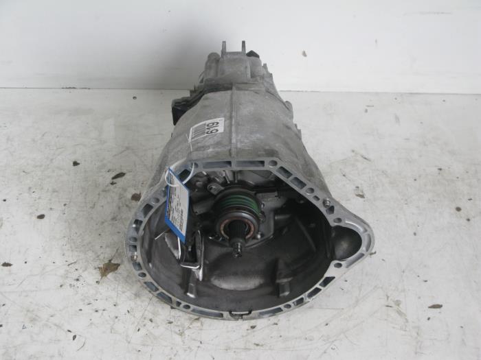 Gearbox from a Mercedes-Benz C (W204) 1.6 C-180K 16V BlueEfficiency 2008