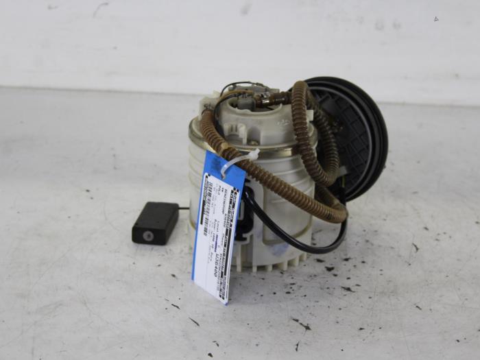 Begagnade Bensinpump Volkswagen Polo III Classic (6KV2) 1.4i 60 Pris € 24,00 Marginaltabell erbjuds av Gebr Opdam B.V.