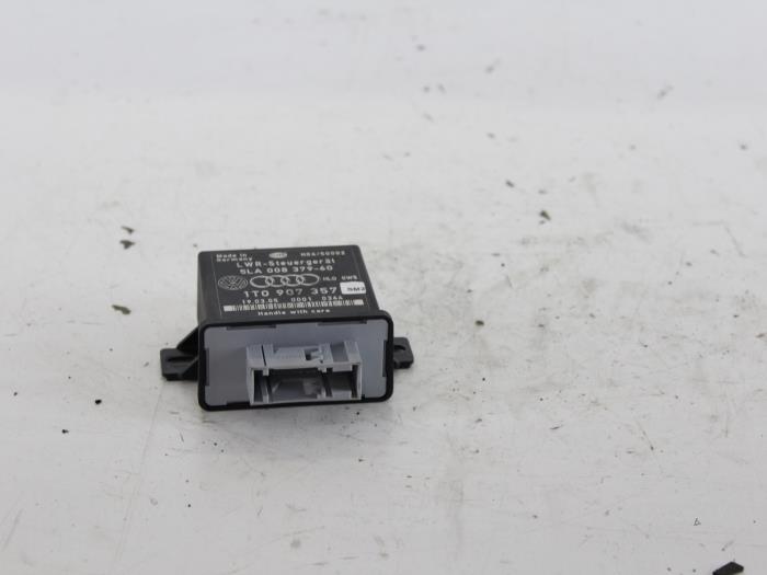 Used Computer, miscellaneous Volkswagen Golf V (1K1) 2.0 GTI 16V Price on request offered by Gebr Opdam B.V.