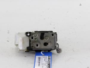 Used Front door lock mechanism 4-door, right Alfa Romeo 147 (937) 1.6 Twin Spark 16V Price on request offered by Gebr Opdam B.V.
