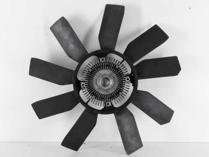 Usagé Ventilateur rigide indépendant Mercedes C (W202) 2.2 C-220 D 16V Prix € 26,00 Règlement à la marge proposé par Gebr Opdam B.V.