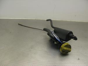 Used Oil dipstick Renault Scénic II (JM) 1.9 dCi 120 Price on request offered by Gebr Opdam B.V.