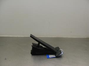Used Accelerator pedal BMW 3 serie Touring (F31) 318d 2.0 16V Price on request offered by Gebr Opdam B.V.