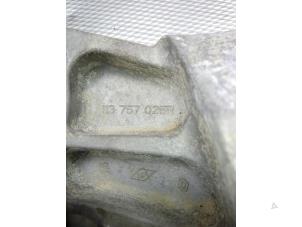 Used Engine mount Renault Master III (MA/MB/MC/MD/MH/MF/MG/MH) 2.3 dCi 16V Price on request offered by Gebr Opdam B.V.