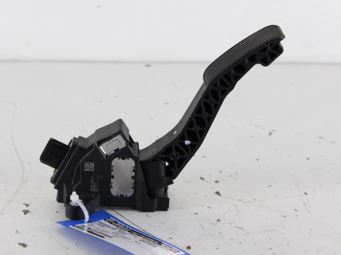 Begagnade Gaspedalsensor Citroen C1 1.0 12V Pris € 42,00 Marginaltabell erbjuds av Gebr Opdam B.V.