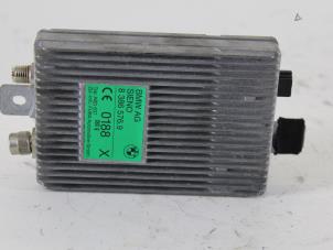 Used Antenna Amplifier BMW 3 serie (E46/2C) 323 Ci 24V Price on request offered by Gebr Opdam B.V.