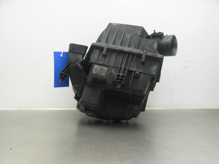 Obudowa filtra powietrza z Land Rover Range Rover Evoque (LVJ/LVS) 2.2 eD4 16V 5-drs. 2012