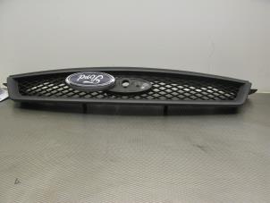 Used Grille Ford Focus 2 1.6 TDCi 16V 90 Price on request offered by Gebr Opdam B.V.