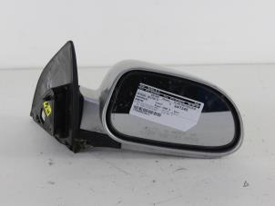 Used Wing mirror, right Chevrolet Nubira Wagon (J100) 1.6 16V Price € 25,00 Margin scheme offered by Gebr Opdam B.V.