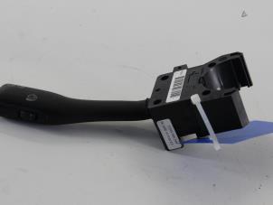 Gebrauchte Scheibenwischer Schalter Skoda Fabia (6Y2) 1.4i 16V Preis auf Anfrage angeboten von Gebr Opdam B.V.