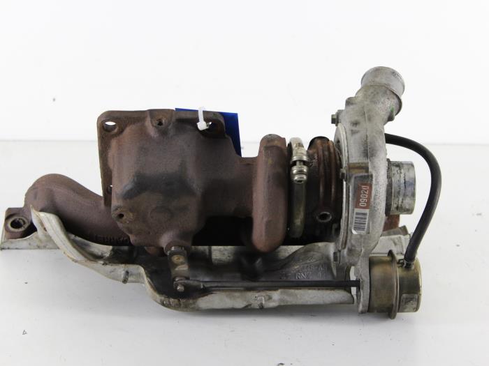 Usagé Turbo Ford Mondeo III Wagon 2.0 TDdi 90 16V Prix € 64,00 Règlement à la marge proposé par Gebr Opdam B.V.