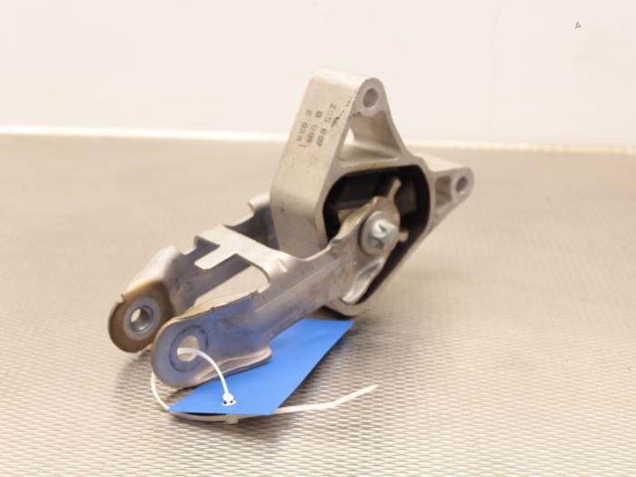 Engine mount Mercedes CLA 1.6 CLA-180 16V - A2462400809 270910