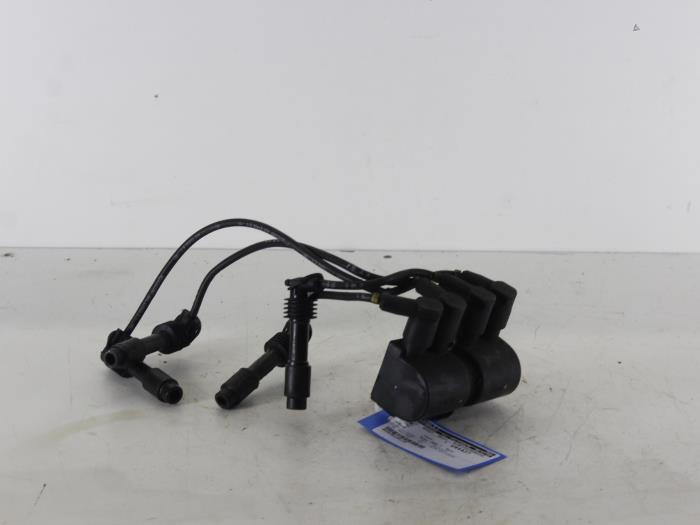 Usagé Bobine Chevrolet Nubira (J200) 1.8 16V Prix € 15,00 Règlement à la marge proposé par Gebr Opdam B.V.