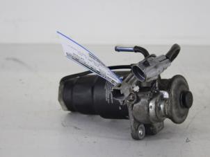 Used Fuel filter Toyota Corolla (E12) 1.4 D-4D 16V Price on request offered by Gebr Opdam B.V.