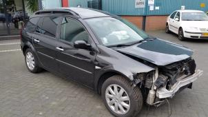 Getriebe van een Renault Megane II Grandtour (KM) 1.5 dCi 105 2008