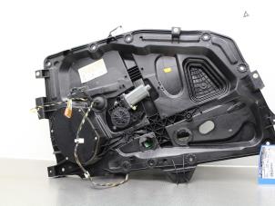 Gebrauchte Fenstermechanik 4-türig links vorne Ford Fusion 1.6 16V Preis € 45,00 Margenregelung angeboten von Gebr Opdam B.V.