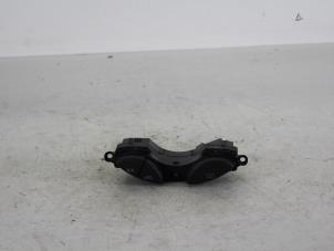 Used Rear window heating switch Ford Focus 1 1.8 TDdi Price on request offered by Gebr Opdam B.V.