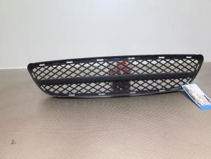 Used Bumper grille BMW 3 serie (E90) 318i 16V Price on request offered by Gebr Opdam B.V.