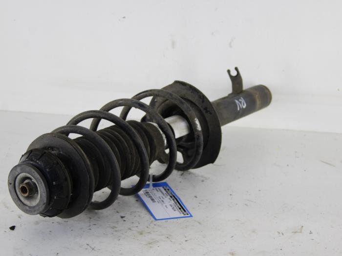 Front shock absorber rod, right from a Peugeot 107 1.0 12V 2009