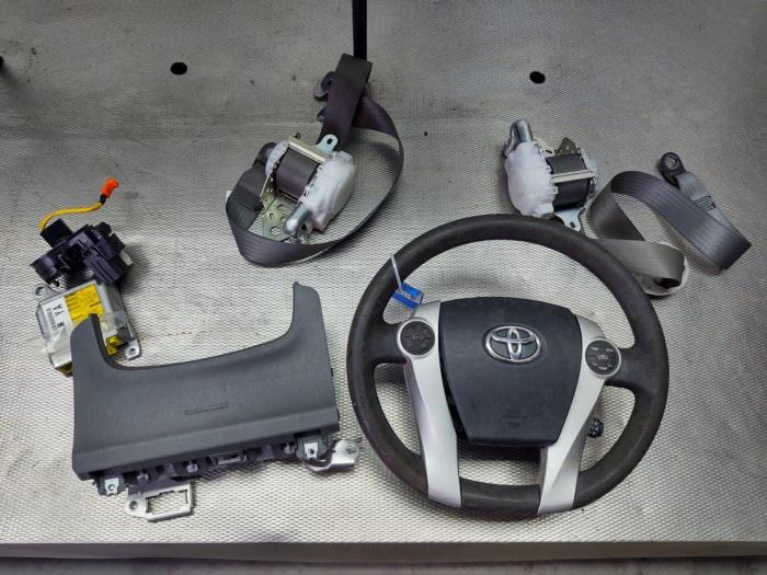 Kit+module airbag d'un Toyota Prius (ZVW3) 1.8 16V 2011
