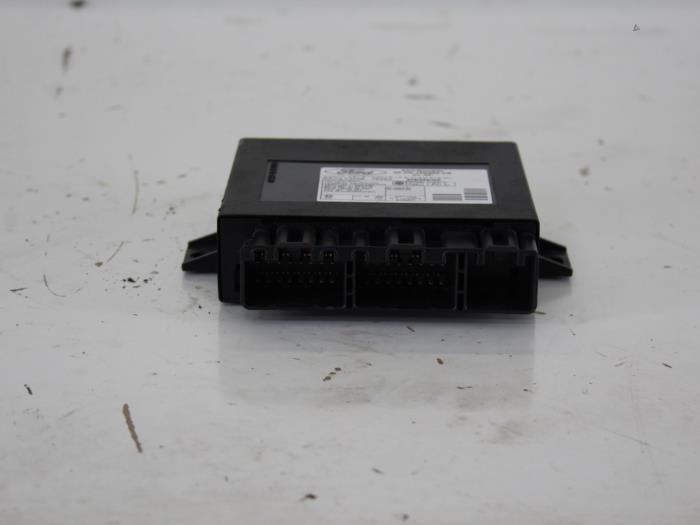 Used Computer, miscellaneous Ford Focus 1 1.6 16V Price on request offered by Gebr Opdam B.V.