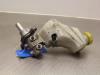 Master cylinder from a Fiat Fiorino (225), 2007 1.3 JTD 16V Multijet, Delivery, Diesel, 1.248cc, 55kW (75pk), FWD, 199A2000, 2007-12, 225AXB; 225BXB 2008