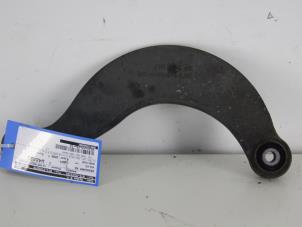 Used Rear wishbone, right Volvo S40 (MS) 1.6 D 16V Price on request offered by Gebr Opdam B.V.