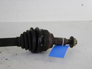 Used Front drive shaft, left Ford Mondeo III Wagon 2.0 16V Price € 30,00 Margin scheme offered by Gebr Opdam B.V.