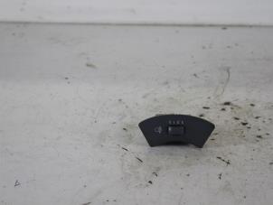 Used AIH headlight switch Chevrolet Kalos (SF48) 1.4 Price on request offered by Gebr Opdam B.V.