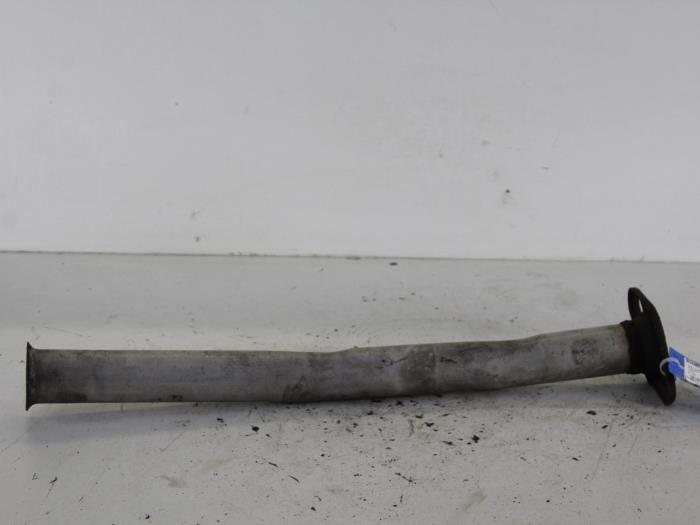 Exhaust middle section from a Peugeot 206 (2A/C/H/J/S) 1.4 XR,XS,XT,Gentry 2000