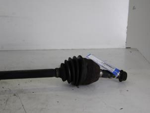 Used Front drive shaft, right Opel Astra H (L48) 1.7 CDTi 16V Price € 30,00 Margin scheme offered by Gebr Opdam B.V.