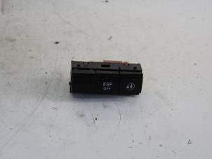 Gebrauchte ESP Schalter Peugeot 407 SW (6E) 2.0 HDiF 16V Preis auf Anfrage angeboten von Gebr Opdam B.V.
