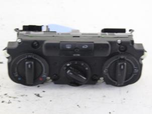 Used Heater control panel Volkswagen Touran (1T1/T2) 1.9 TDI 105 Price on request offered by Gebr Opdam B.V.