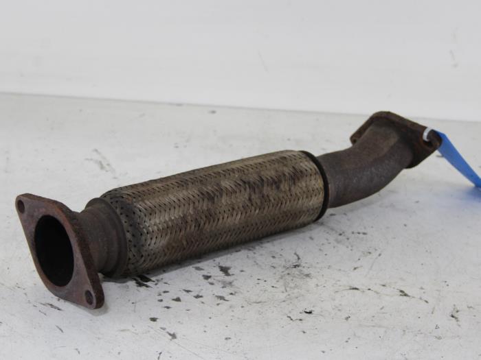 Exhaust middle section from a Ford Focus 1 Wagon 1.8 TDdi 2000