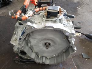 Getriebe van een Toyota Yaris III (P13) 1.5 16V Hybrid 2013