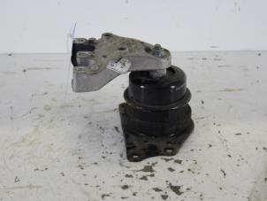 Usados Soporte de caja de cambios Seat Ibiza III (6L1) 1.4 16V 75 Precio de solicitud ofrecido por Gebr Opdam B.V.