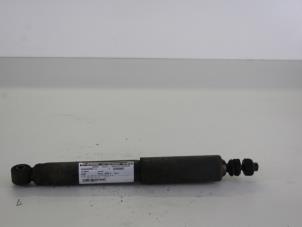 Used Fronts shock absorber, left Hyundai H-1/Starex Travel 2.5 TD Price on request offered by Gebr Opdam B.V.