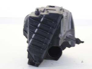 Usagé Boîtier filtre à air Renault Megane III Grandtour (KZ) 1.5 dCi 110 Prix sur demande proposé par Gebr Opdam B.V.
