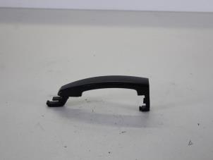 Used Front door handle 4-door, right Opel Astra J (PC6/PD6/PE6/PF6) Price on request offered by Gebr Opdam B.V.