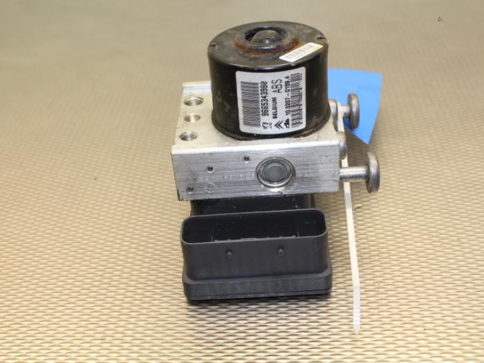 ABS pump Peugeot 207 SW 1.4 16V Vti 4541HP 8FP