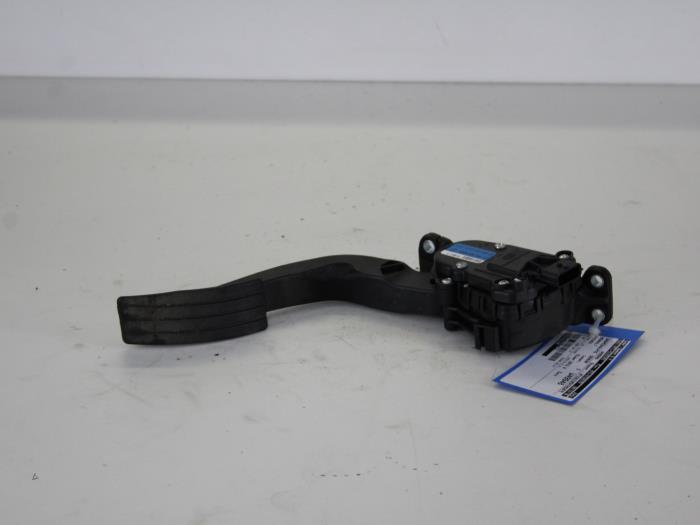 Begagnade Gaspedalsensor Renault Twingo II (CN) 1.2 16V Pris € 42,00 Marginaltabell erbjuds av Gebr Opdam B.V.