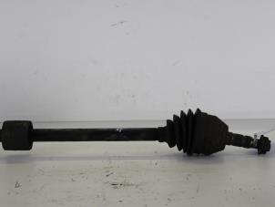 Used Front drive shaft, right Opel Astra H (L48) 1.8 16V Price € 35,00 Margin scheme offered by Gebr Opdam B.V.