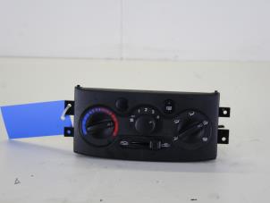 Usados Panel de control de calefacción Chevrolet Kalos (SF48) 1.2 Precio de solicitud ofrecido por Gebr Opdam B.V.