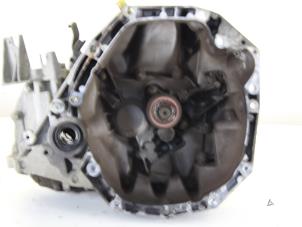 Getriebe van een Renault Megane II Grandtour (KM) 1.5 dCi 85 2005