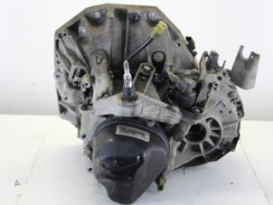 Getriebe van een Renault Megane II Grandtour (KM) 1.5 dCi 85 2005